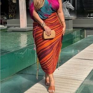 Vibrant Multicolor Knit Midi dress - Orange & Pink Stripes